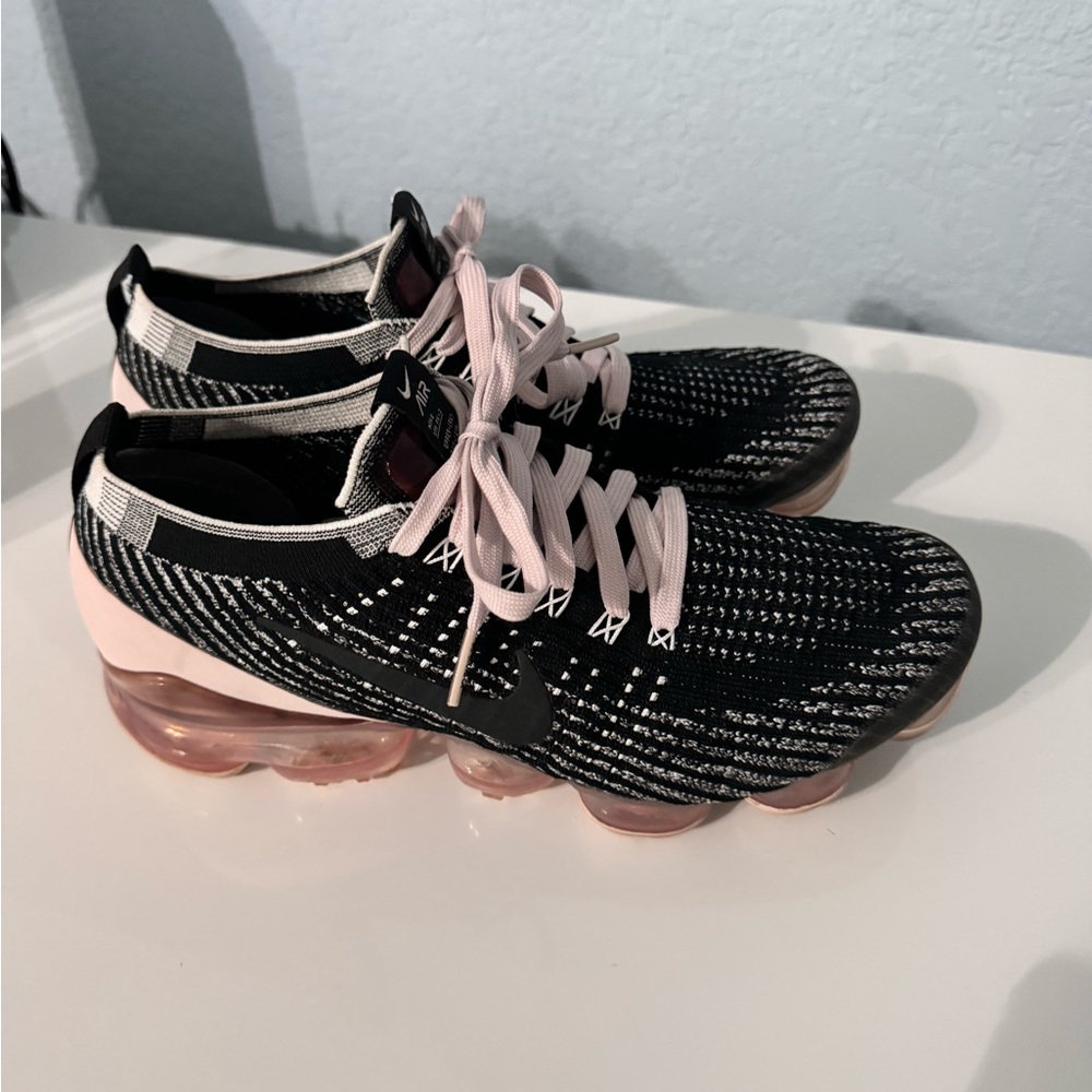 Pink and black vapormax flyknit 3 women size  9.5